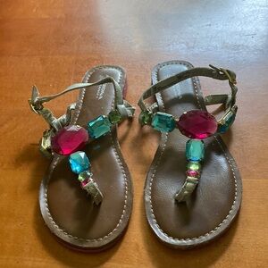 Gorgeous jeweled Arizona Jean thongs size 9 $19 preowned